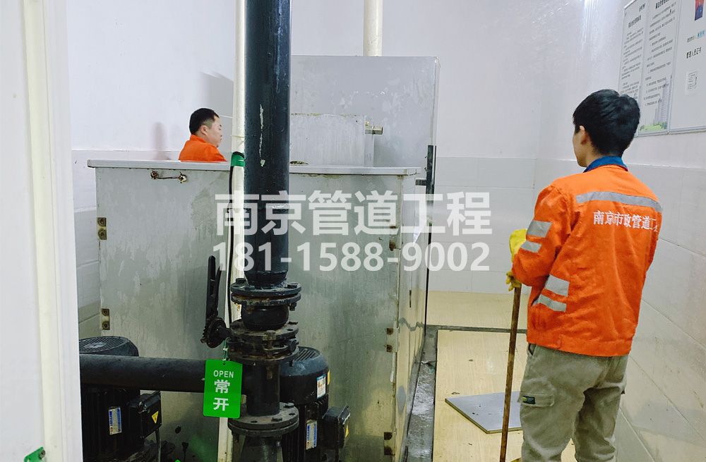 302营防隔油设备清洗